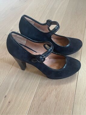 Sofft Black Suede Mary Jane Heels, Sz. 8.5